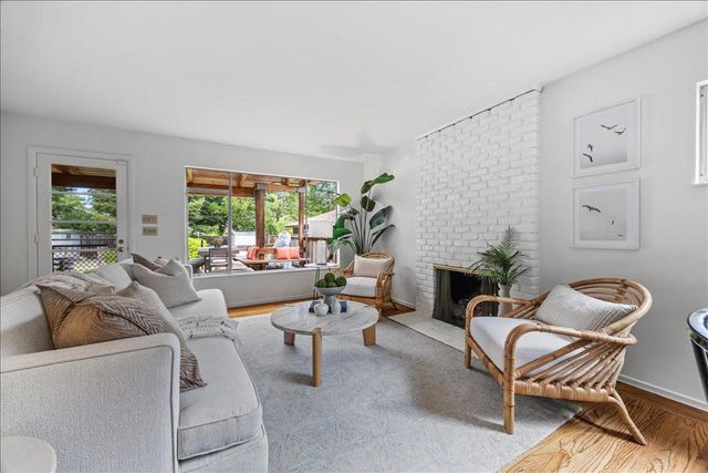 151 Lyell Street, Los Altos, CA 94022