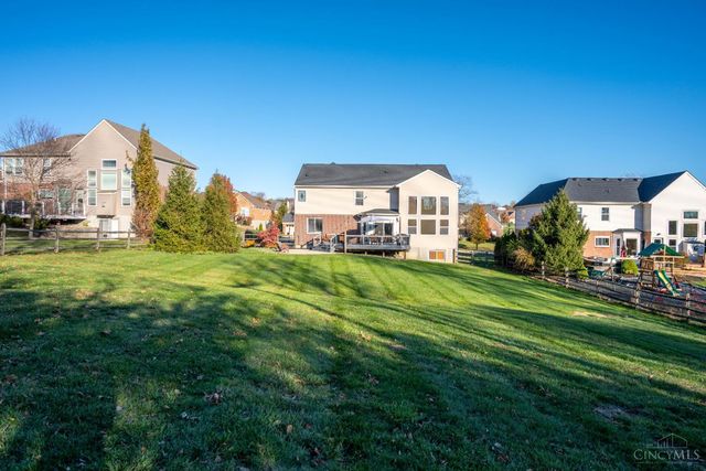 8945 Wintergreen Drive, West Chester, OH 45069