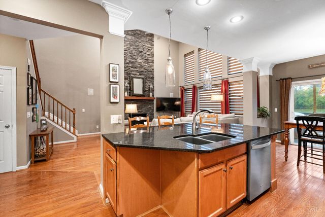 8945 Wintergreen Drive, West Chester, OH 45069