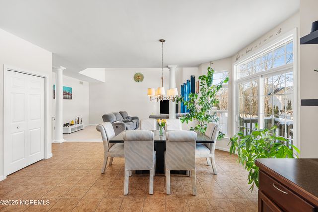 17 Heather Way, Barnegat, NJ 08005