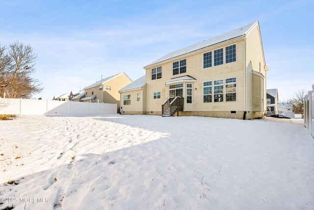17 Heather Way, Barnegat, NJ 08005