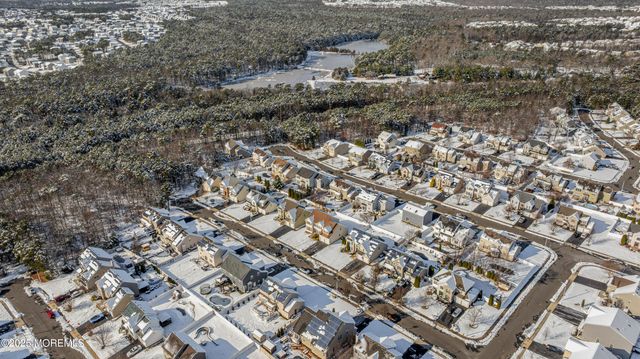 17 Heather Way, Barnegat, NJ 08005