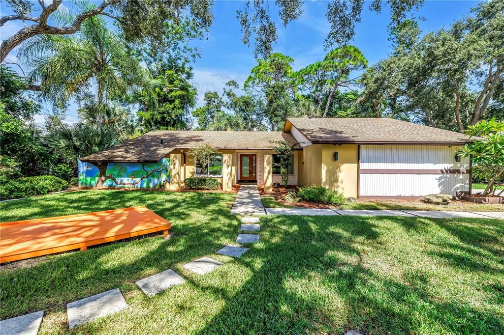 905 SERPENTINE DRIVE S, St Petersburg, FL 33705