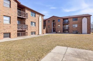 1161 GILLINGHAM ROAD #B3, Neenah, WI 54952