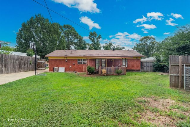 9014 Hilton Drive, Shreveport, LA 71118