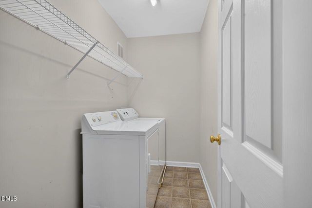 295 Plaza Drive D, Chapel Hill, NC 27517