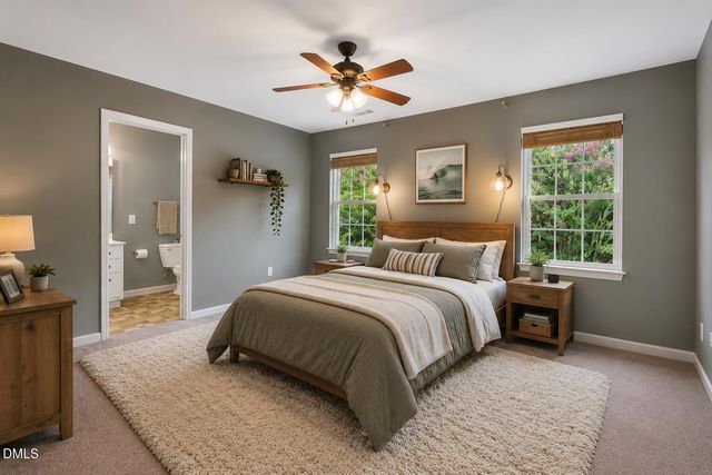 295 Plaza Drive D, Chapel Hill, NC 27517