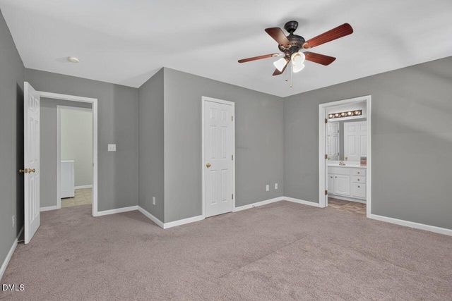295 Plaza Drive D, Chapel Hill, NC 27517