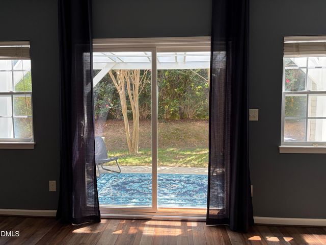295 Plaza Drive D, Chapel Hill, NC 27517