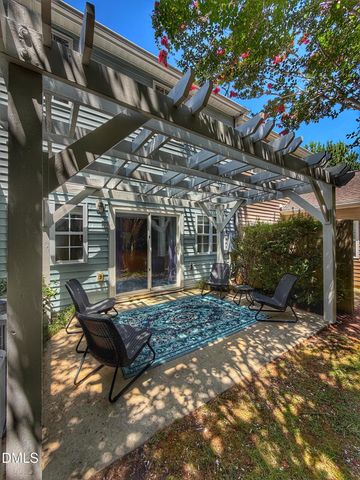 295 Plaza Drive D, Chapel Hill, NC 27517