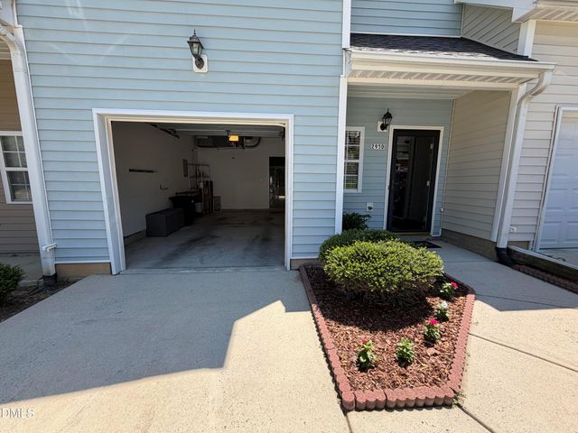 295 Plaza Drive D, Chapel Hill, NC 27517