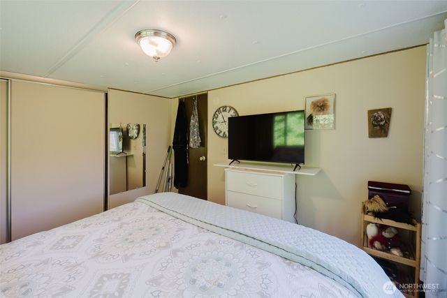 1297 SE Carl Pickle Drive, Port Orchard, WA 98366