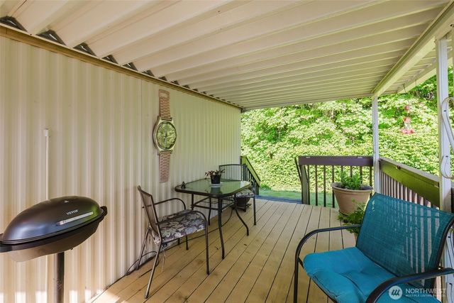 1297 SE Carl Pickle Drive, Port Orchard, WA 98366