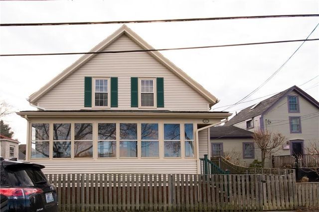 12 Washington Street 2, Bristol, RI 02809