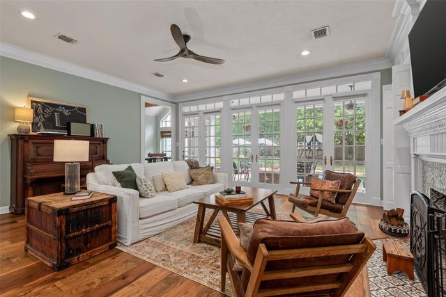 5710 Redwood River Drive, Kingwood, TX 77345