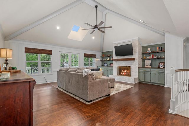 5710 Redwood River Drive, Kingwood, TX 77345