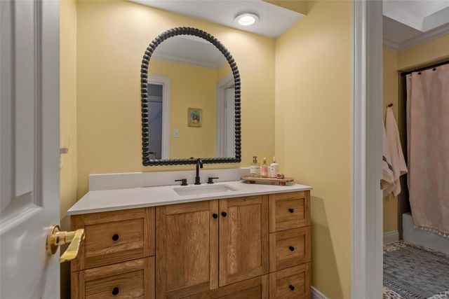 5710 Redwood River Drive, Kingwood, TX 77345