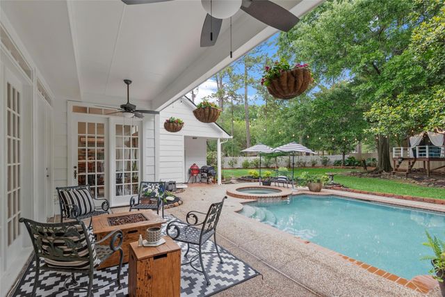 5710 Redwood River Drive, Kingwood, TX 77345