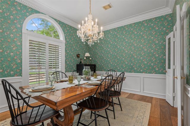 5710 Redwood River Drive, Kingwood, TX 77345