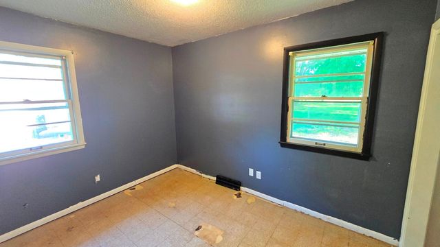 515 7th Ave NE, Pine City, MN 55063