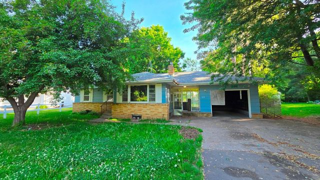 515 7th Ave NE, Pine City, MN 55063