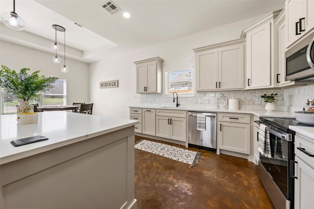 1512 Holly Vista Street, Waco, TX 76711