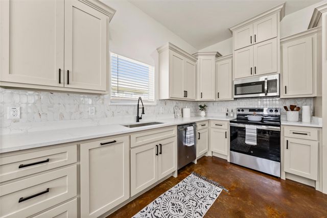 1512 Holly Vista Street, Waco, TX 76711