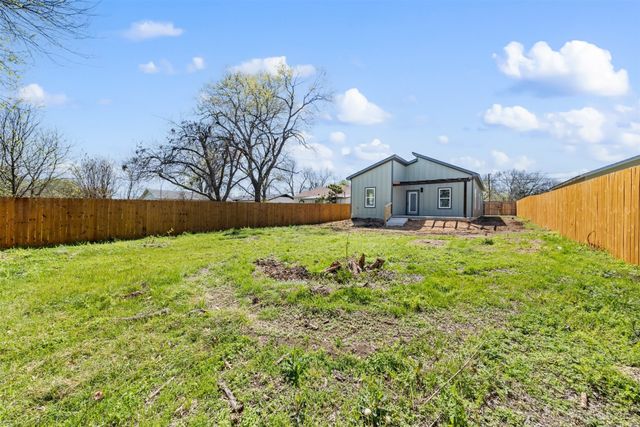 1512 Holly Vista Street, Waco, TX 76711