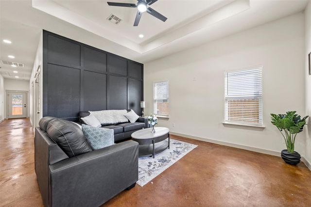 1512 Holly Vista Street, Waco, TX 76711