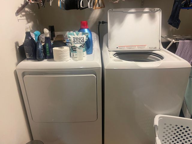 6400 N NORTHWEST Highway 211, Chicago, IL 60631