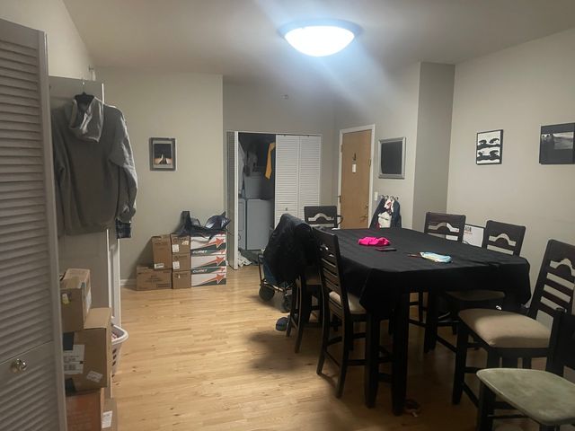 6400 N NORTHWEST Highway 211, Chicago, IL 60631