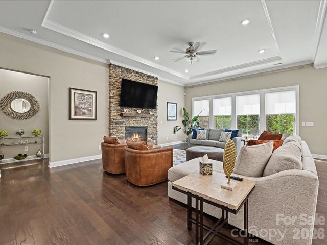 101 Enclave Boulevard, Matthews, NC 28104