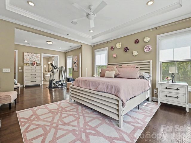 101 Enclave Boulevard, Matthews, NC 28104