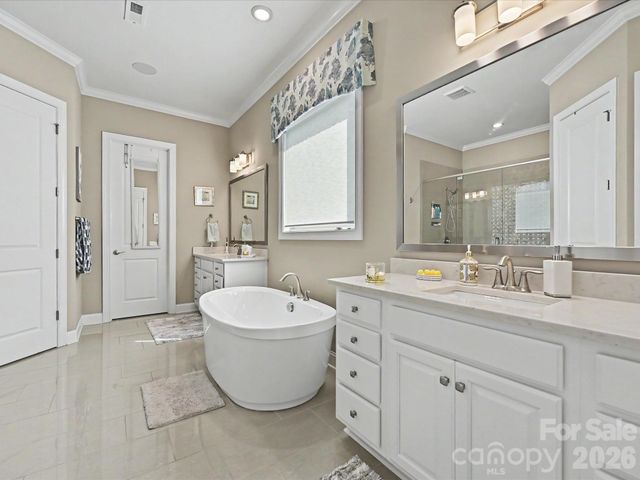 101 Enclave Boulevard, Matthews, NC 28104