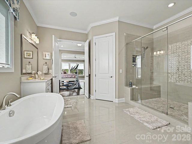 101 Enclave Boulevard, Matthews, NC 28104