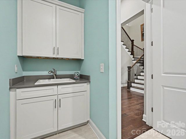 101 Enclave Boulevard, Matthews, NC 28104