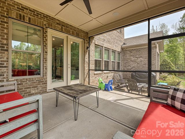 101 Enclave Boulevard, Matthews, NC 28104