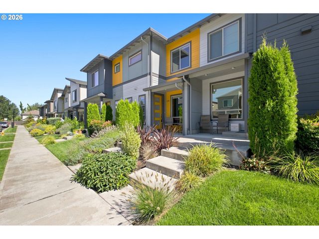 170 Sw LANCASTER Ct, Troutdale, OR 97060