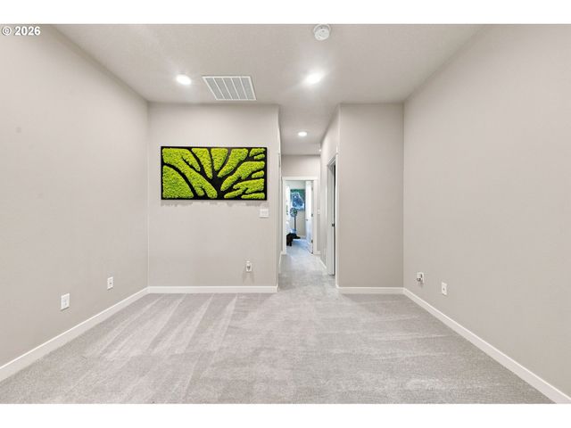 170 Sw LANCASTER Ct, Troutdale, OR 97060