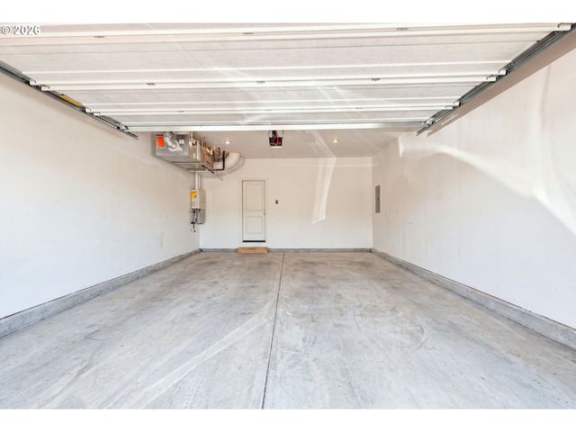 170 Sw LANCASTER Ct, Troutdale, OR 97060