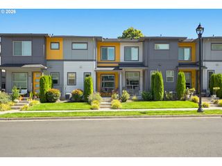 170 Sw LANCASTER Ct, Troutdale, OR 97060