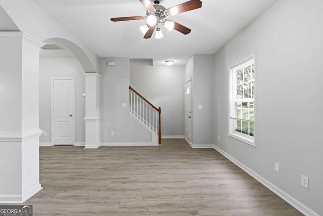 8642 Thomas Lane, Riverdale, GA 30274