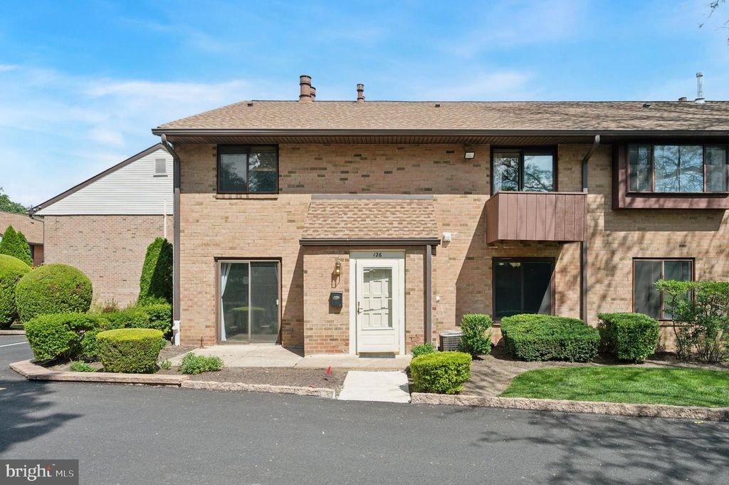 700 ARDMORE AVE #126, Ardmore, PA 19003