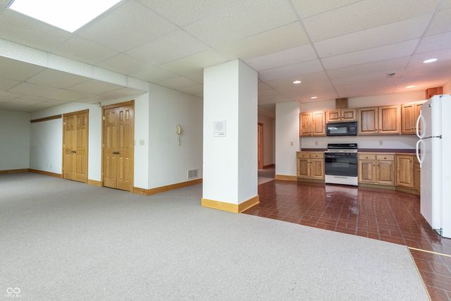 2557 S Smith Road, Bloomington, IN 47401