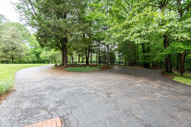 2557 S Smith Road, Bloomington, IN 47401