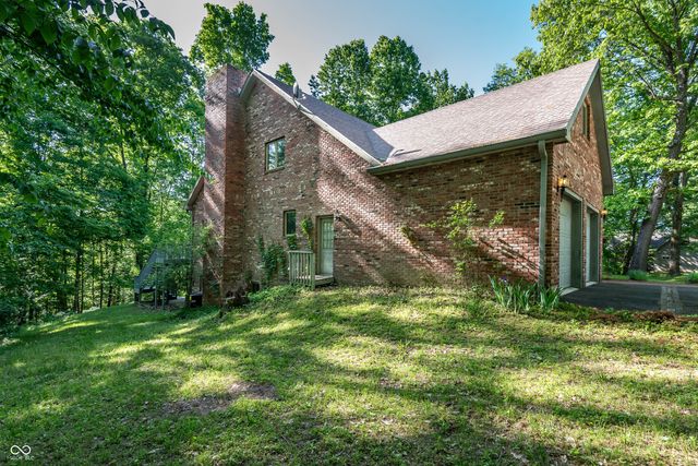 2557 S Smith Road, Bloomington, IN 47401