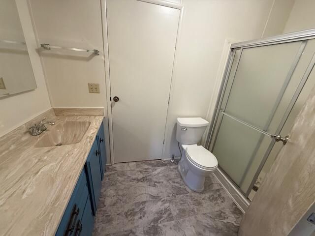 2627 W Midvalley Avenue 55, Visalia, CA 93277