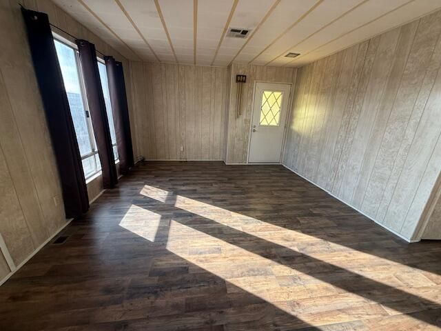 2627 W Midvalley Avenue 55, Visalia, CA 93277