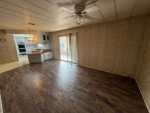 2627 W Midvalley Avenue 55, Visalia, CA 93277