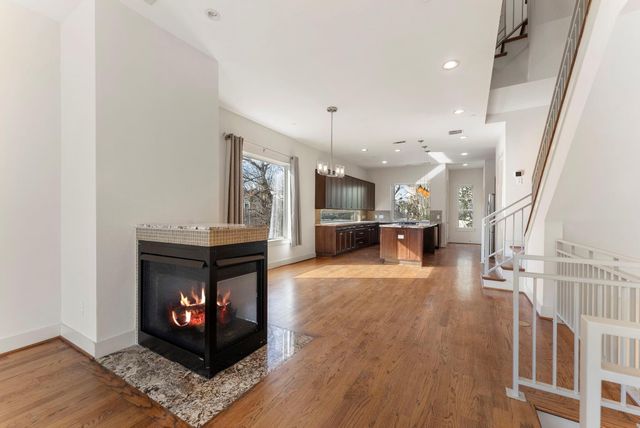 1616 Edwards Street A, Houston, TX 77007